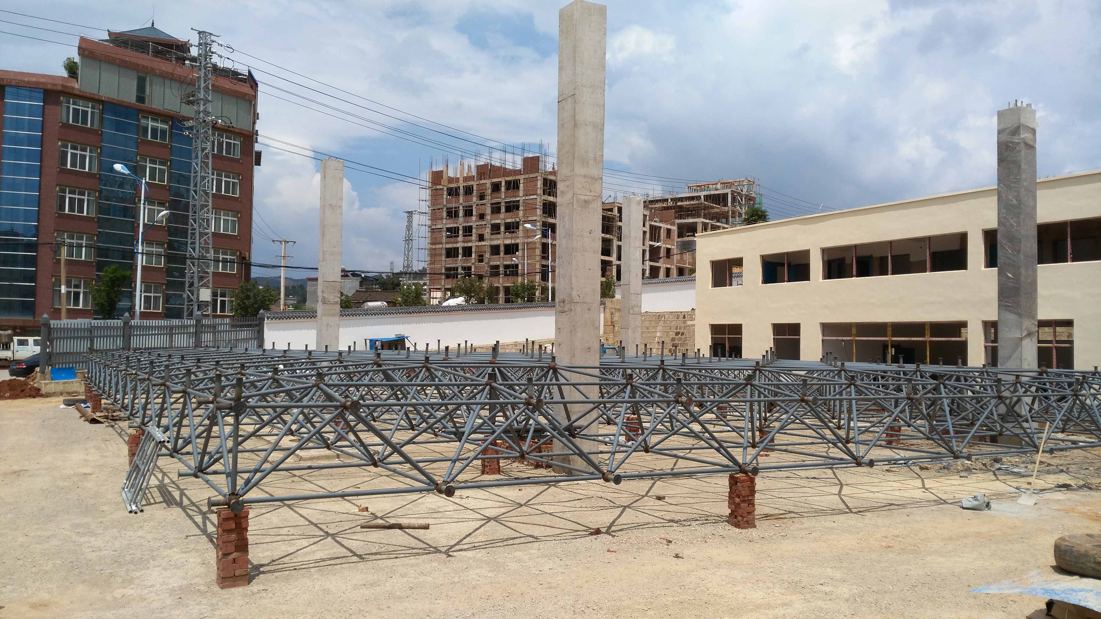 余姚小型加油站网架